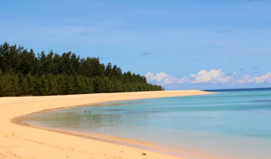 Manlanat Islands, Province of Quezon, Calabarzon, Philippines